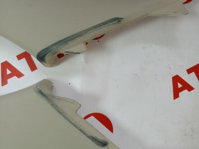 Обшивка стойки кузова TOYOTA Avensis 