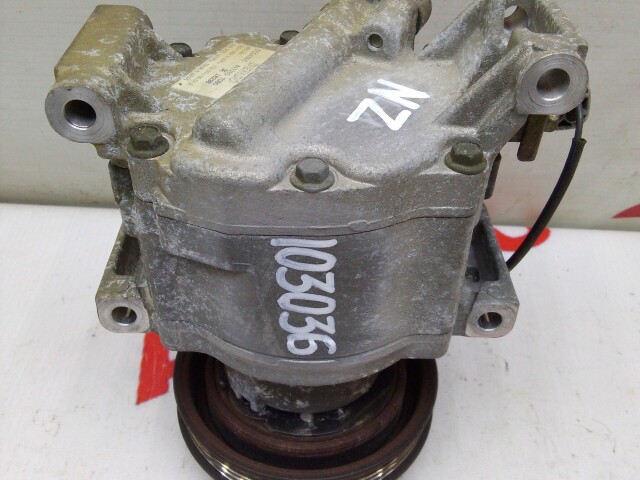 Компрессор кондиционера TOYOTA Allex 1NZ-FE