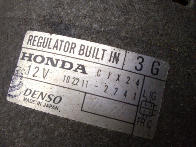 Генератор HONDA Stream D17A