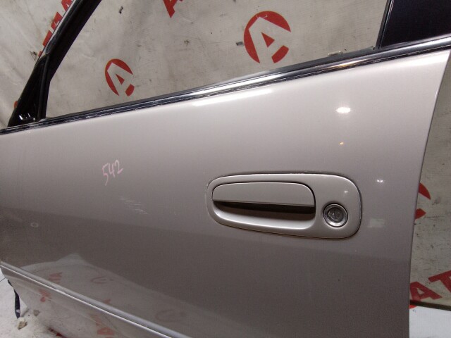 Дверь TOYOTA Corolla 