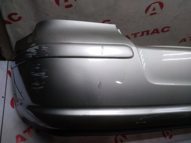 Бампер задний TOYOTA Avensis 