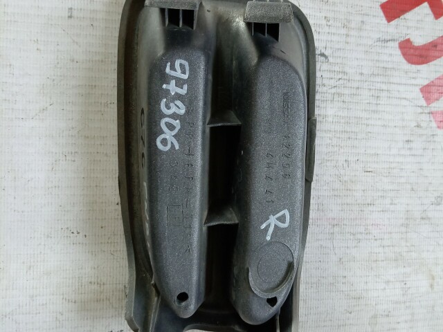 Заглушка в бампер NISSAN Sunny 