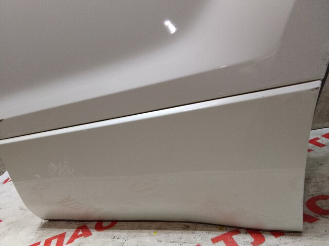 Дверь SUZUKI Escudo 