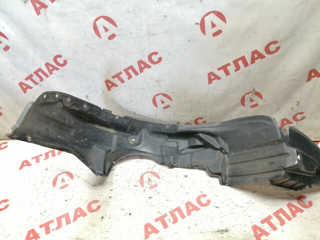 Подкрылок TOYOTA Corolla Spacio 