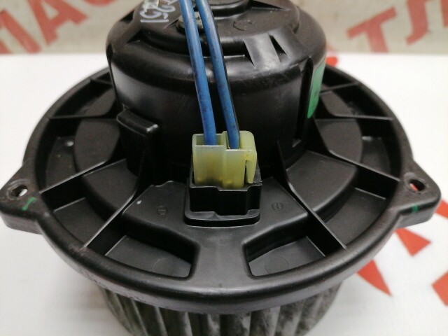 Моторчик печки TOYOTA Avensis 