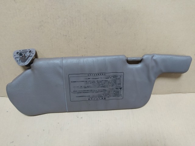 Козырёк NISSAN Sunny 