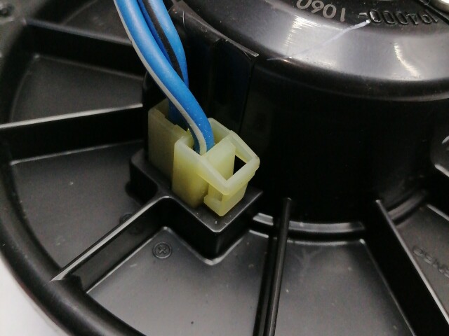 Моторчик печки HONDA Fit 