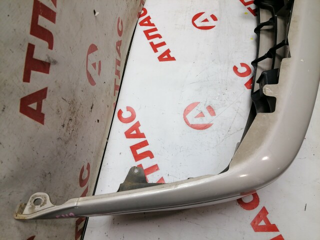 Бампер передний TOYOTA Corolla 