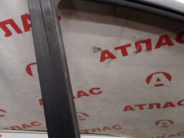 Дверь NISSAN Sunny 