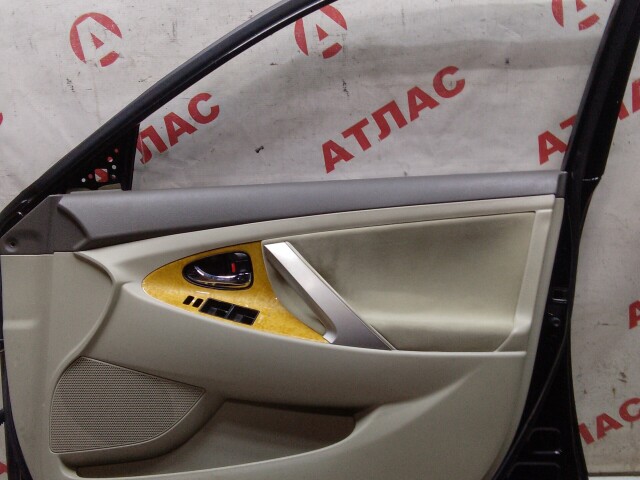 Дверь TOYOTA Camry 