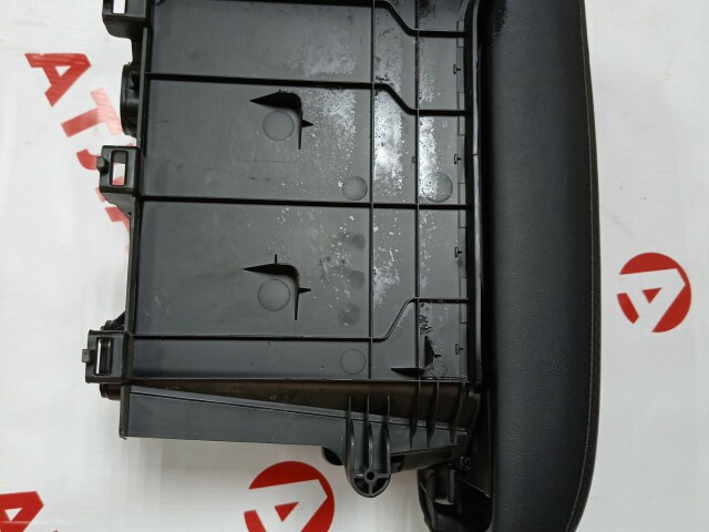 Подлокотник TOYOTA RAV4 