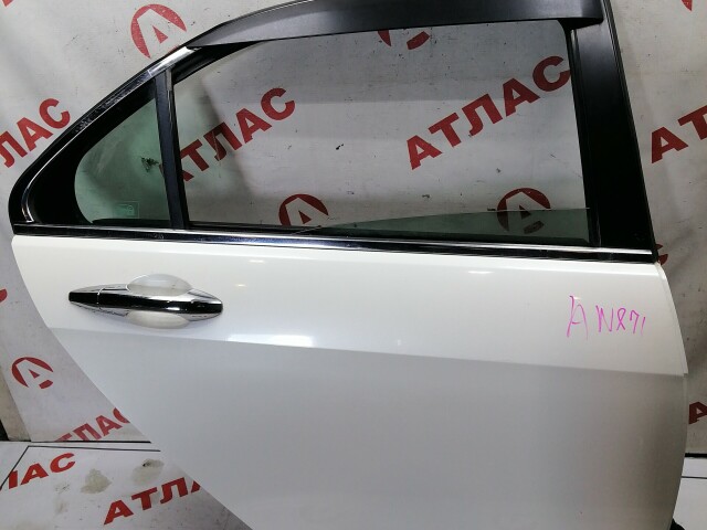 Дверь HONDA Accord 