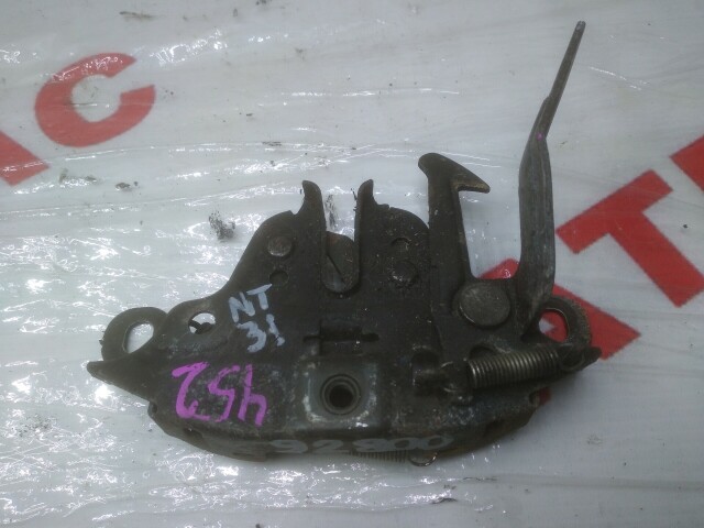 Замок капота NISSAN X-Trail 