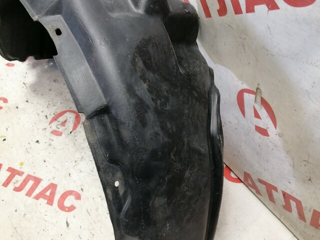 Подкрылок TOYOTA Corolla 