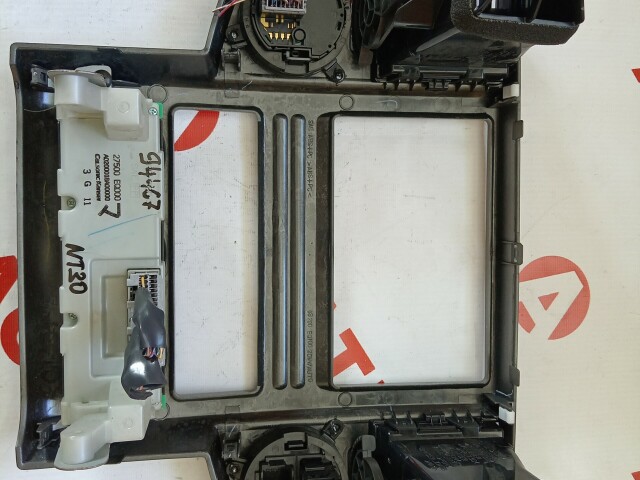 Блок управления печкой и кондиционером NISSAN X-Trail 