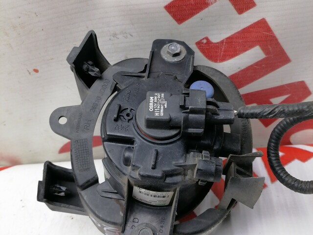 Туманка NISSAN Dualis 