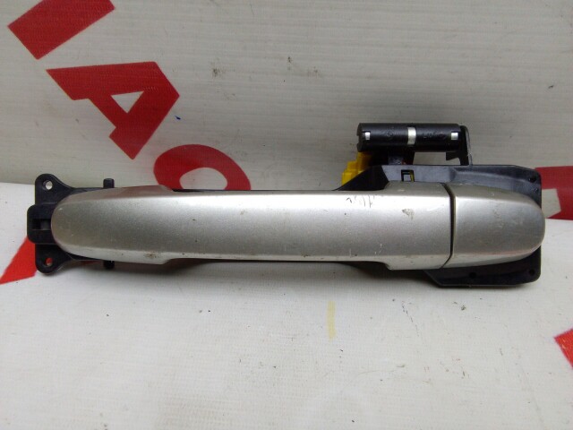 Ручка двери TOYOTA Corolla Fielder 