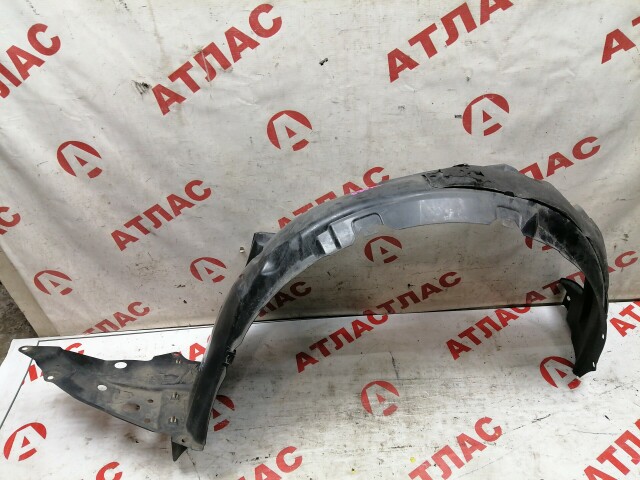 Подкрылок TOYOTA Avensis 