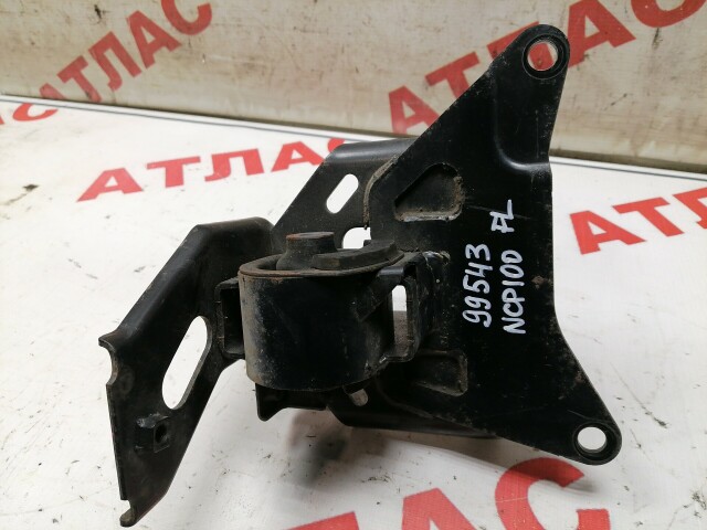 Подушка ДВС TOYOTA Ractis 
