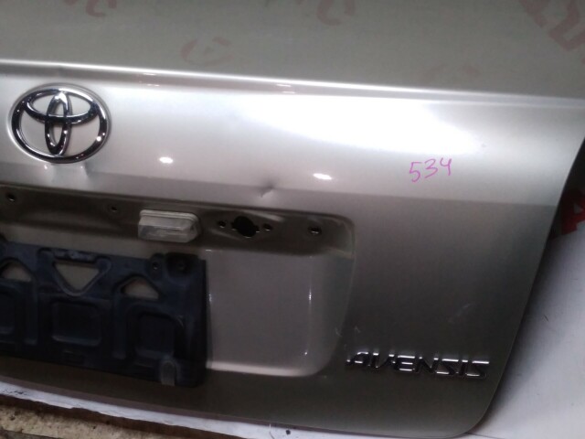 Крышка багажника TOYOTA Avensis 