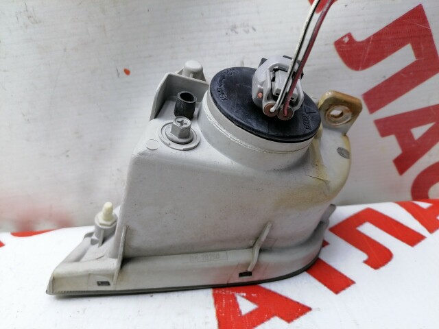 Туманка TOYOTA Corona Premio 