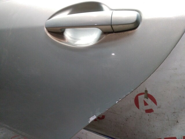 Дверь TOYOTA Avensis 