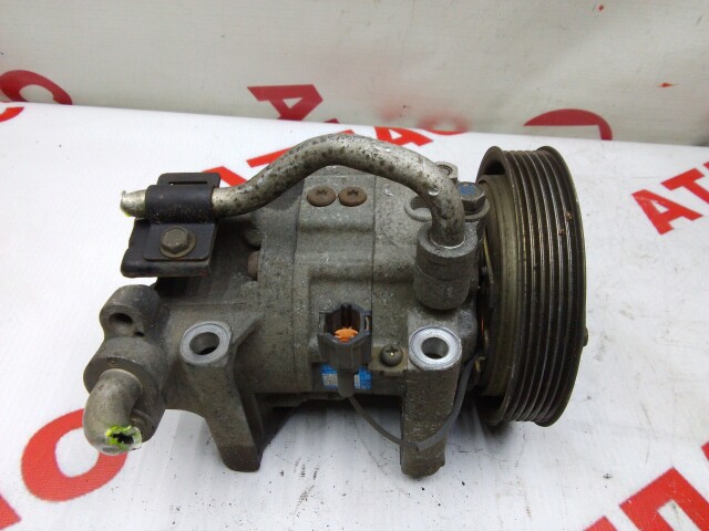 Компрессор кондиционера NISSAN Wingroad 