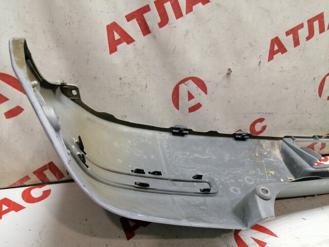 Бампер задний TOYOTA Vitz 