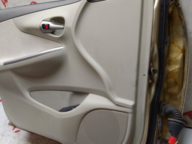 Дверь TOYOTA Corolla Axio 