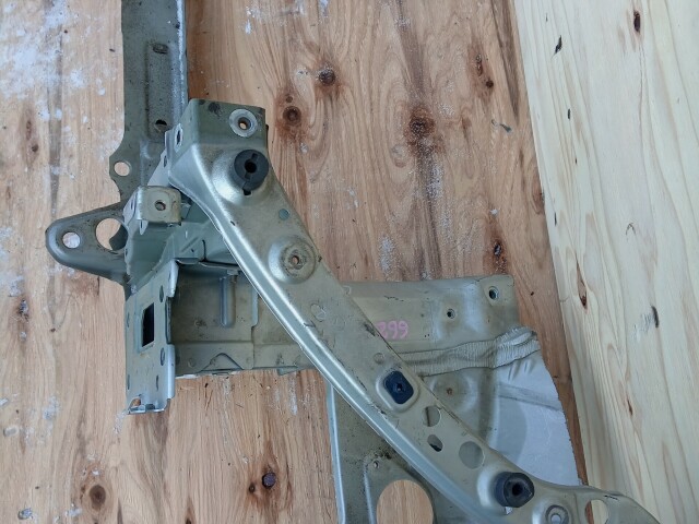 Телевизор TOYOTA Avensis 