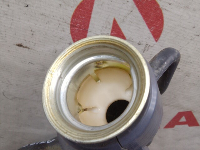 Горловина бензобака TOYOTA Corolla Axio 