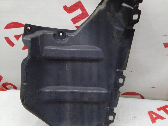 Подкрылок MITSUBISHI Galant Fortis 