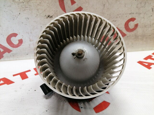 Моторчик печки NISSAN March 