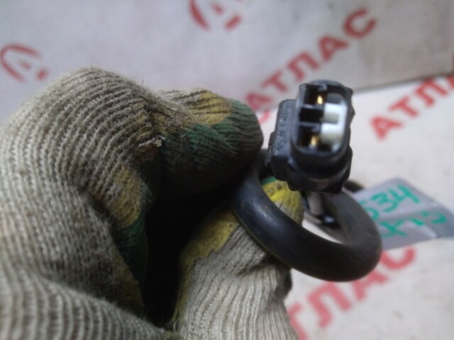 Датчик ABS TOYOTA Vitz 