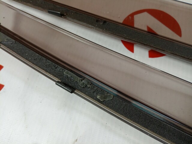 Ветровик TOYOTA Camry 