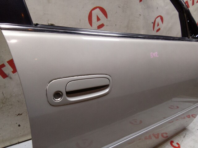 Дверь TOYOTA Corolla 