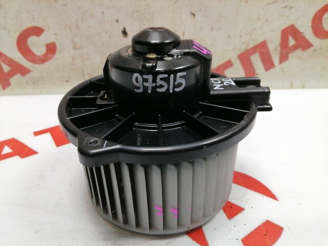 Моторчик печки TOYOTA FunCargo 