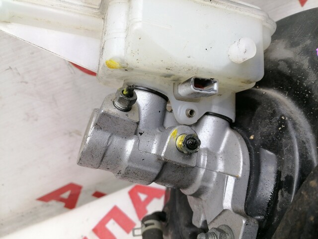 Главный тормозной цилиндр NISSAN Juke 