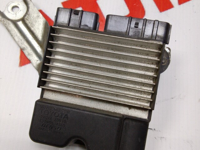 Блок управления форсунками TOYOTA Avensis 1AZ-FSE