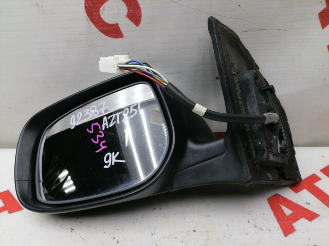 Зеркало TOYOTA Avensis 