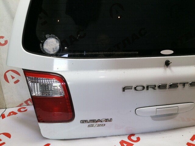 Дверь багажника SUBARU Forester 