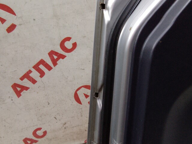 Дверь NISSAN Wingroad 