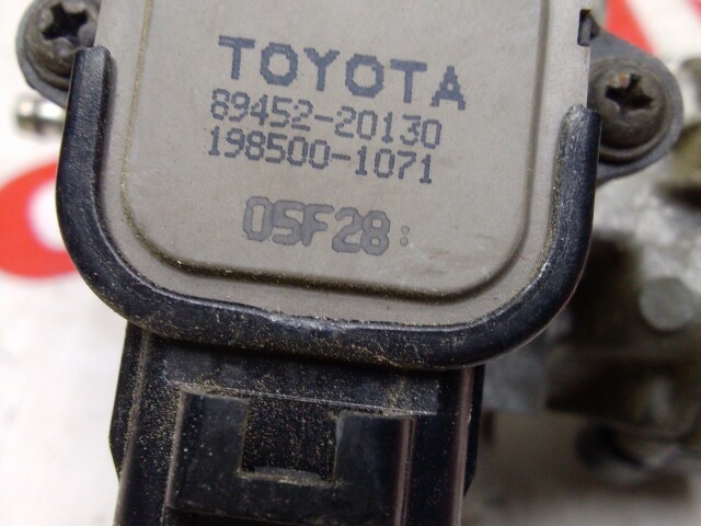 Дроссельная заслонка TOYOTA Corolla 1NZ-FE