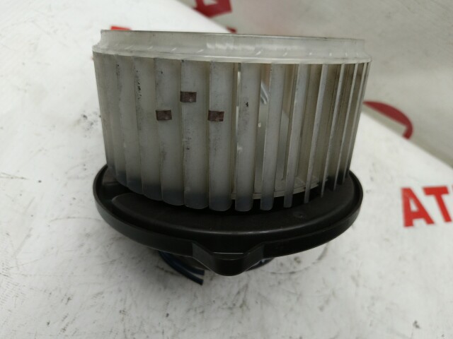 Моторчик печки TOYOTA Avensis 