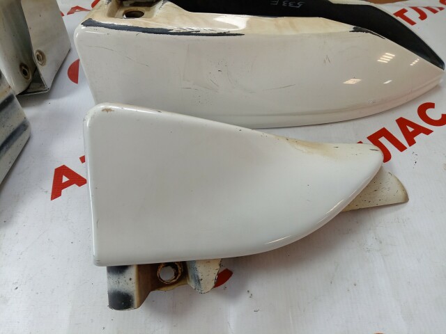 Накладка TOYOTA Avensis 