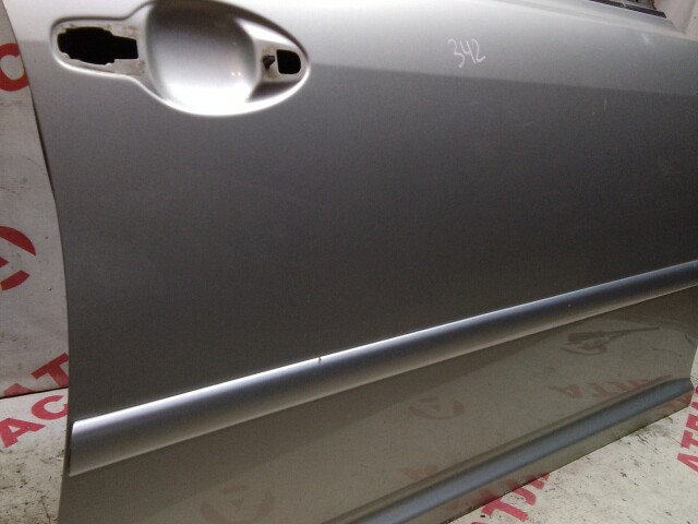 Дверь TOYOTA Avensis 