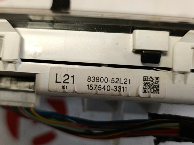 Щиток приборов TOYOTA Sienta 