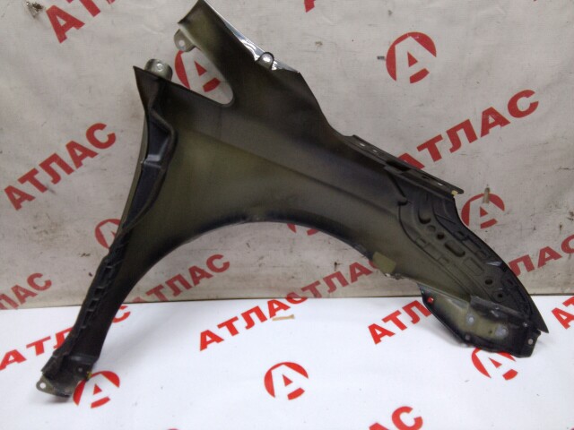 Крыло TOYOTA Avensis 