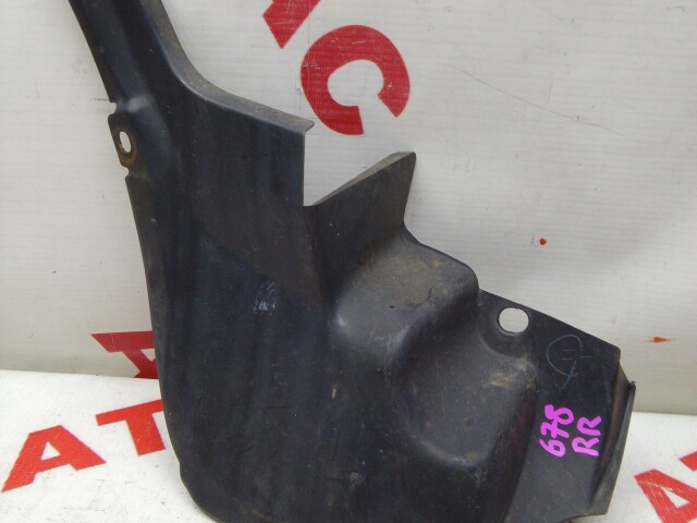 Подкрылок TOYOTA Vitz 