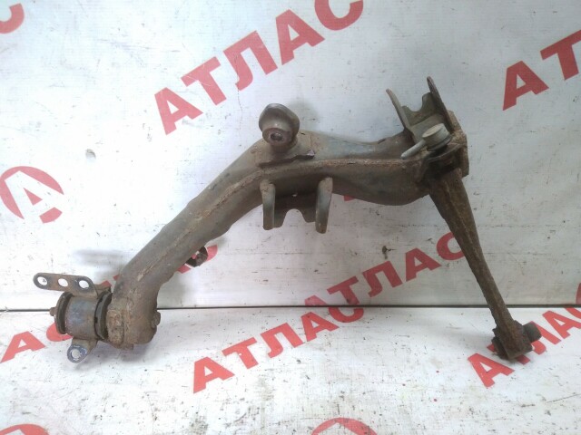 Рычаг TOYOTA Avensis 